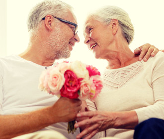 Dating For Seniors  İnceleme 2025: Güvenli iletişim mi yoksa aldatmacası?